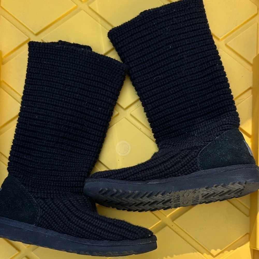 UGG Black Knit Kids Boots